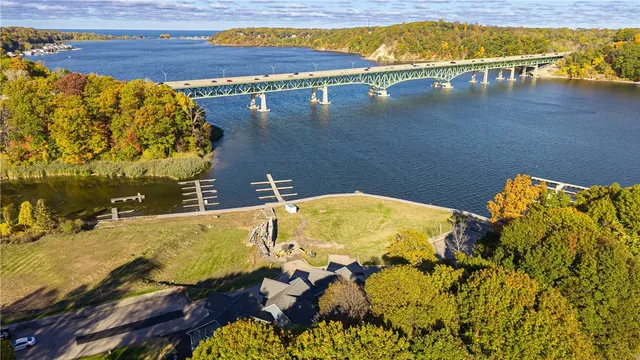 $772,000 | 407 Newport Road, Irondequoit, NY 14622