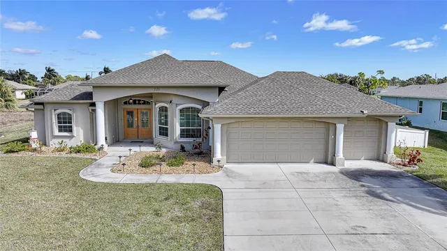 $543,700 | 721 Rotonda Circle, Rotonda West, FL 33947