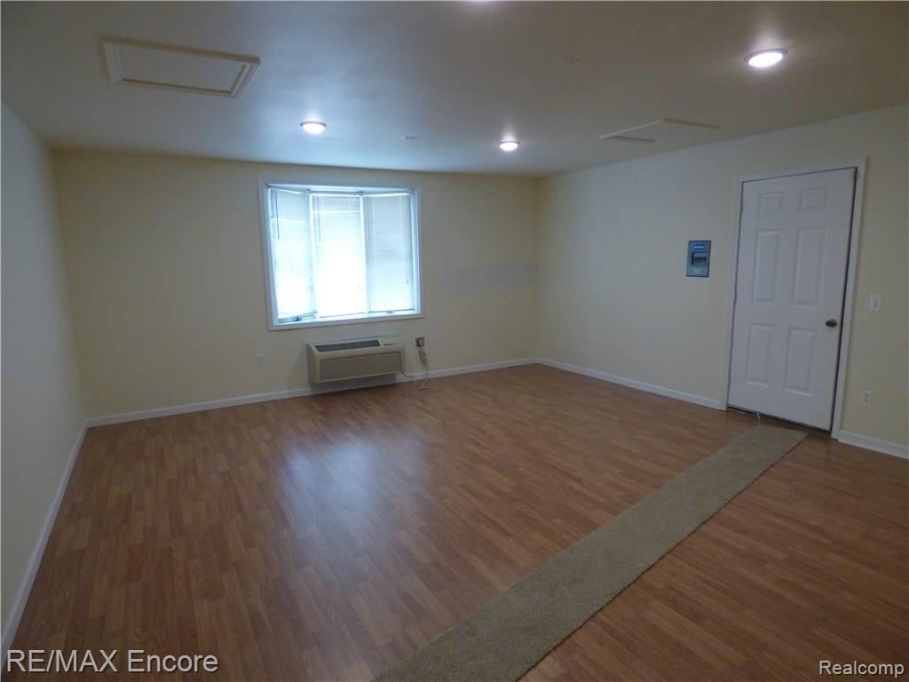 3140 Melvin Avenue Rochester Hills, MI 48307 - Photo 21 of 30
