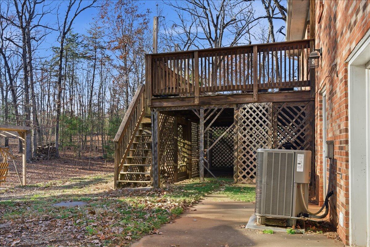 2835 Edwardsville Road Hardy, VA 24101 - Photo 29 of 35 a view of stairs and wooden floor