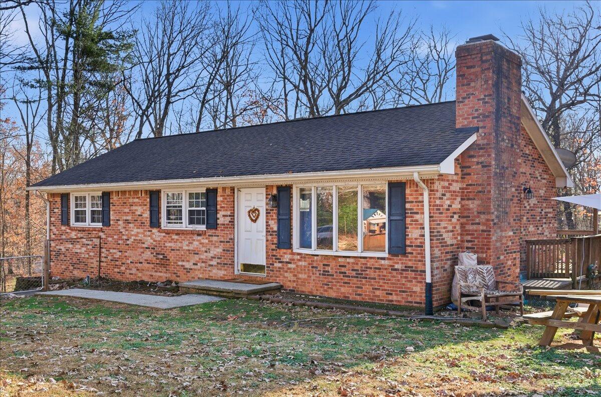 2835 Edwardsville Road Hardy, VA 24101 - Photo 31 of 35 front view of a house with a yard