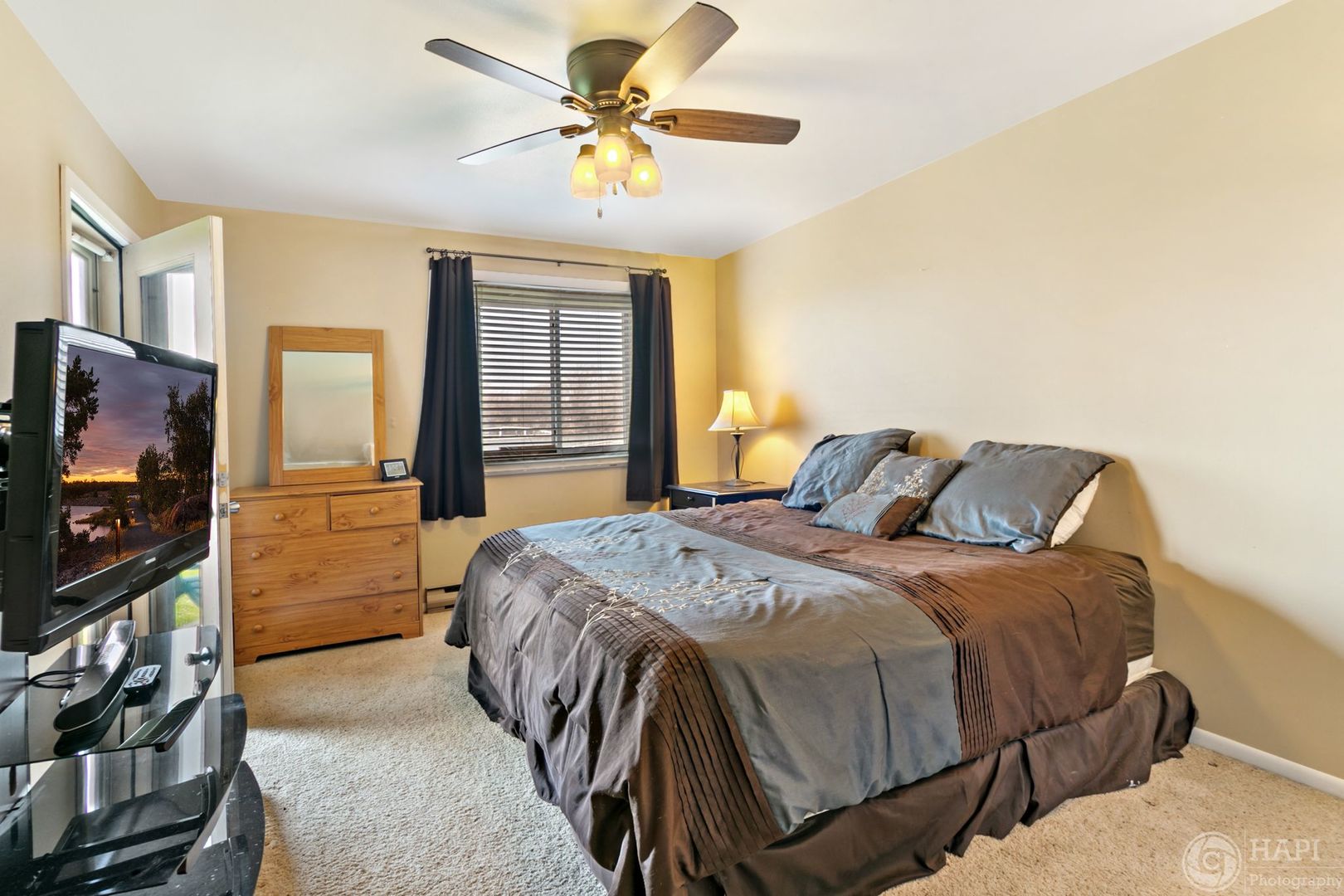 52 North Pistakee Lake Road, Unit 3 Fox Lake, IL 60020 - Photo 13 of 19