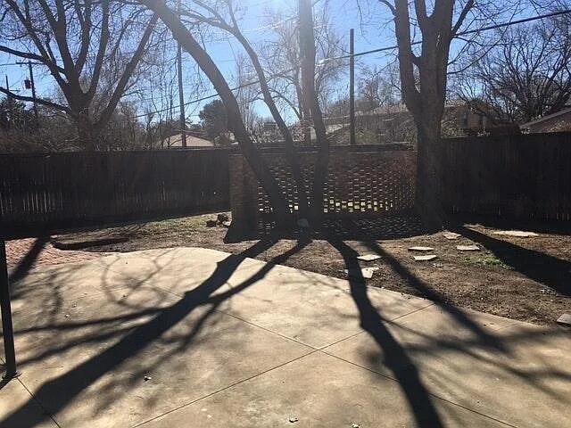 2915 21st Street Lubbock, TX 79410 - Photo 3 of 18