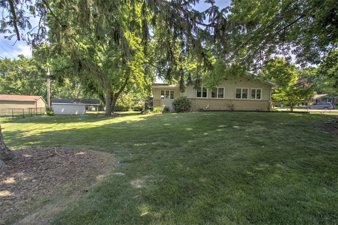 3365 North Susan Drive Decatur, IL 62526 - Photo 28 of 29