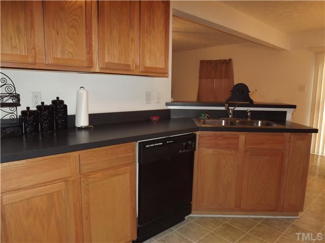 4108 Palafox Court Raleigh, NC 27604 - Photo 3 of 23