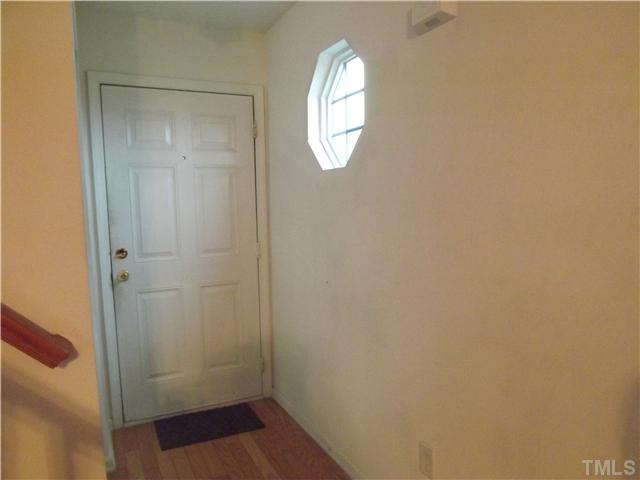 4108 Palafox Court Raleigh, NC 27604 - Photo 7 of 23