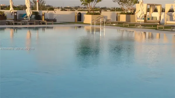 $570,000 | 5300 Paseo Boulevard, Unit 1603, Doral, FL 33166