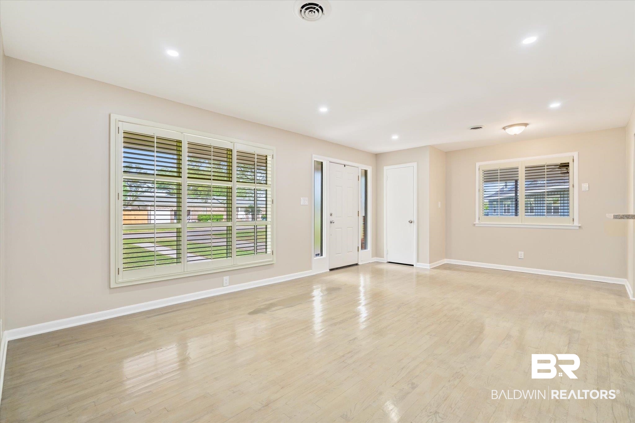 505 South Stuart Street Foley, AL 36535 - Photo 6 of 20