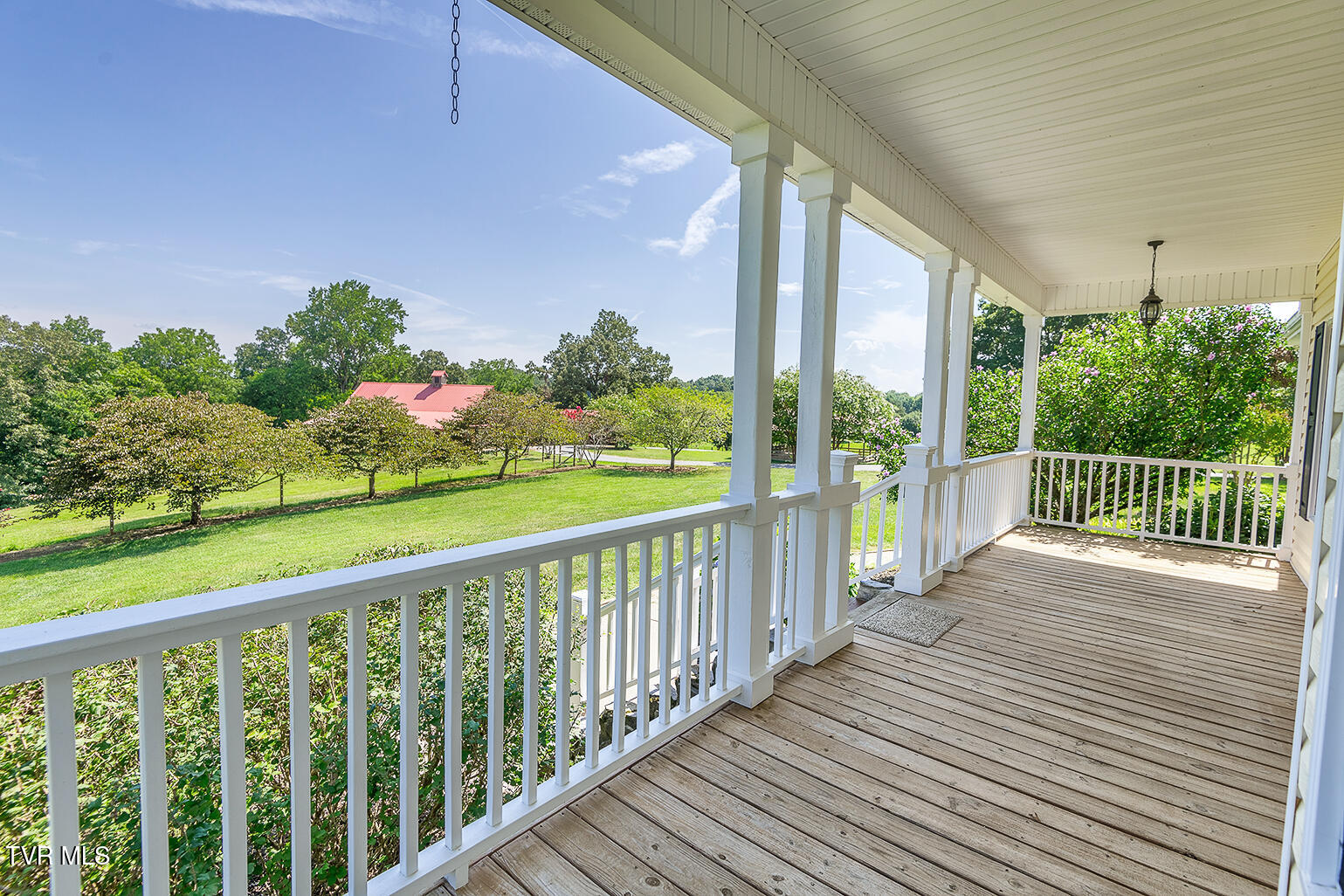 1331 Bright Hope Road Greeneville, TN 37743 - Photo 20 of 100 D-Neas-Bright-Hope-Rd-Shoot-5_7560