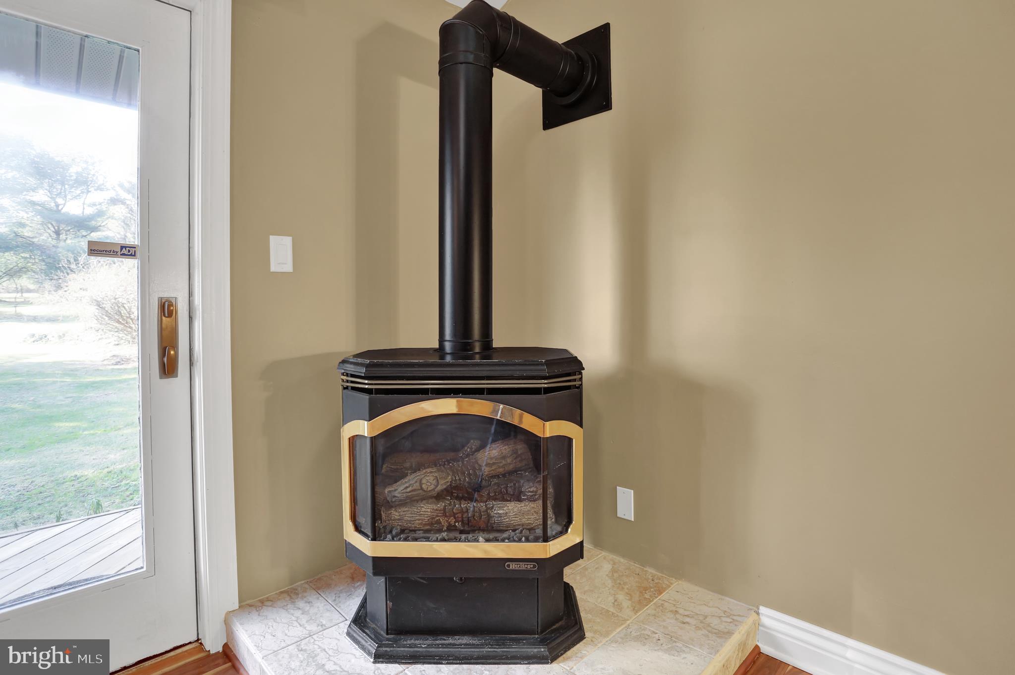 501 Hottenstein Road Kutztown, PA 19530 - Photo 4 of 45 Propane fireplace in family room