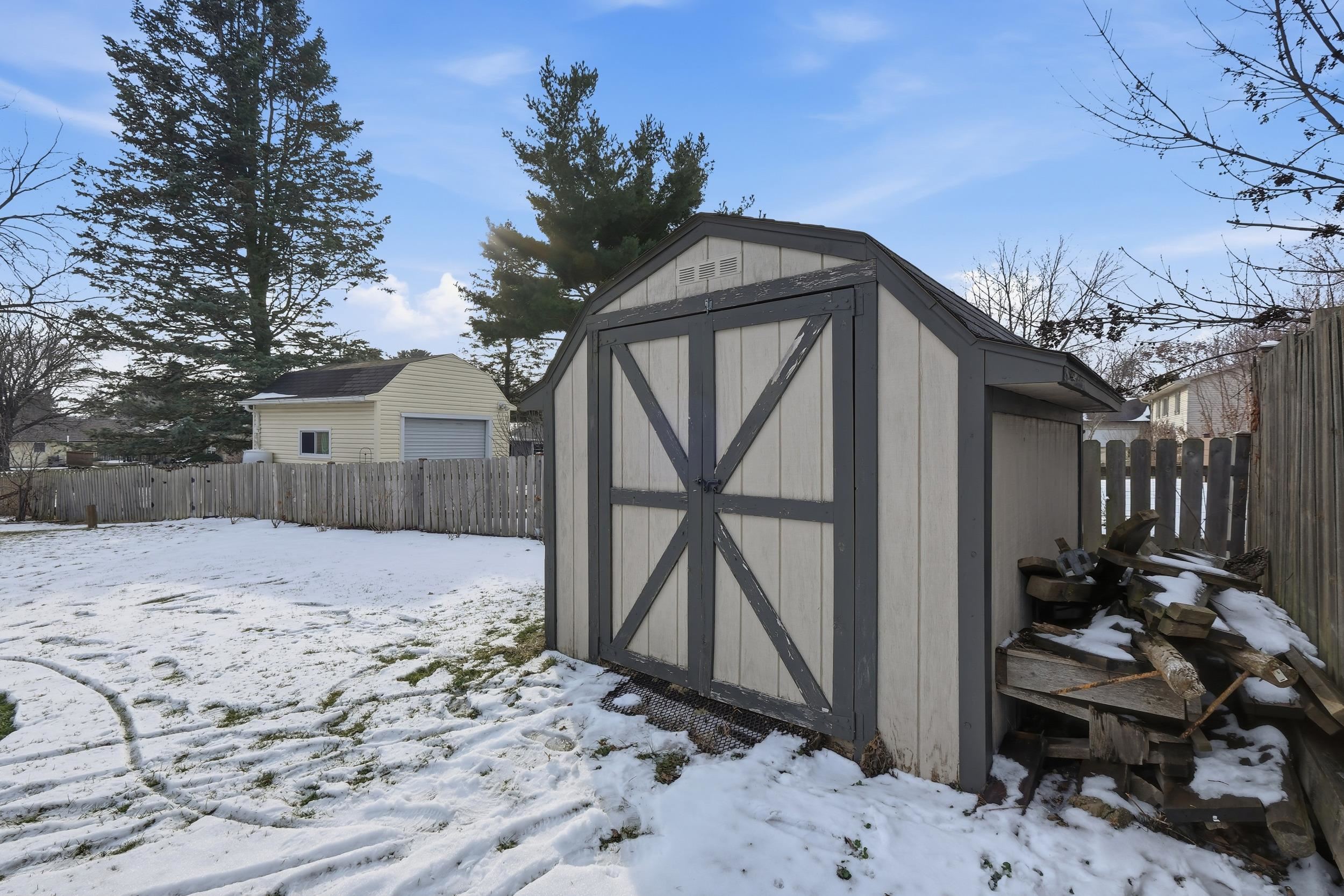 306 North Nine Mound Road Verona, WI 53593 - Photo 36 of 44