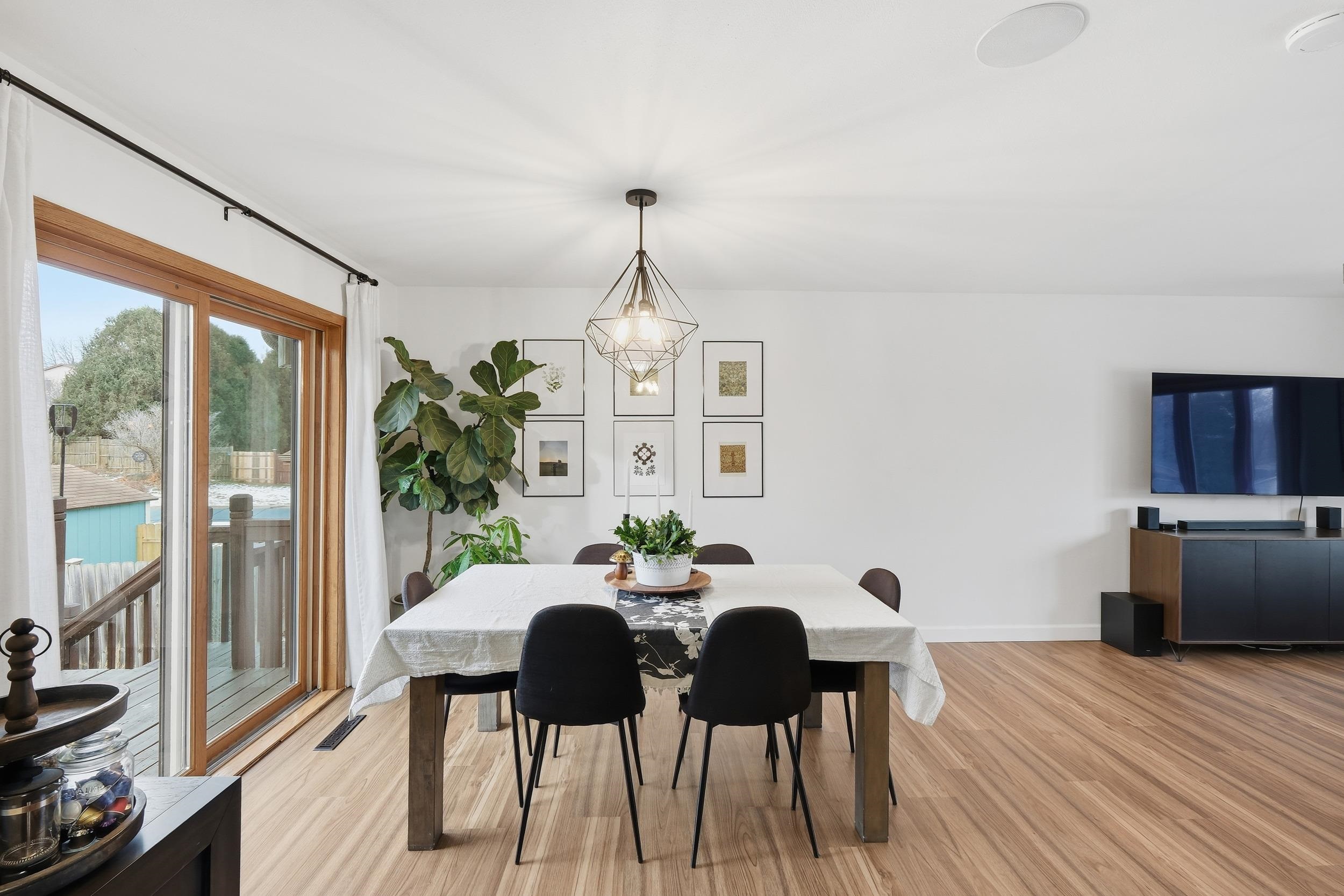 306 North Nine Mound Road Verona, WI 53593 - Photo 8 of 44