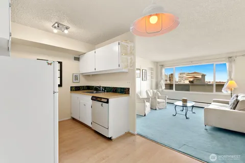 $185,000 | 1200 Boylston Avenue, Unit 602, Seattle, WA 98101