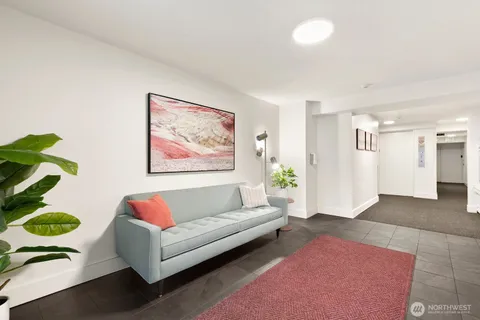 $185,000 | 1200 Boylston Avenue, Unit 602, Seattle, WA 98101