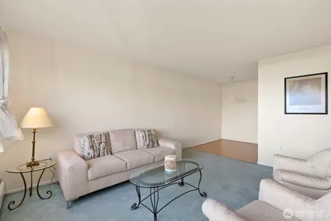 $185,000 | 1200 Boylston Avenue, Unit 602, Seattle, WA 98101