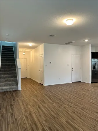 $2,295 | 104 Wind Flower Lane, Liberty Hill, TX 78642