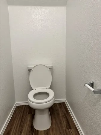 $2,295 | 104 Wind Flower Lane, Liberty Hill, TX 78642