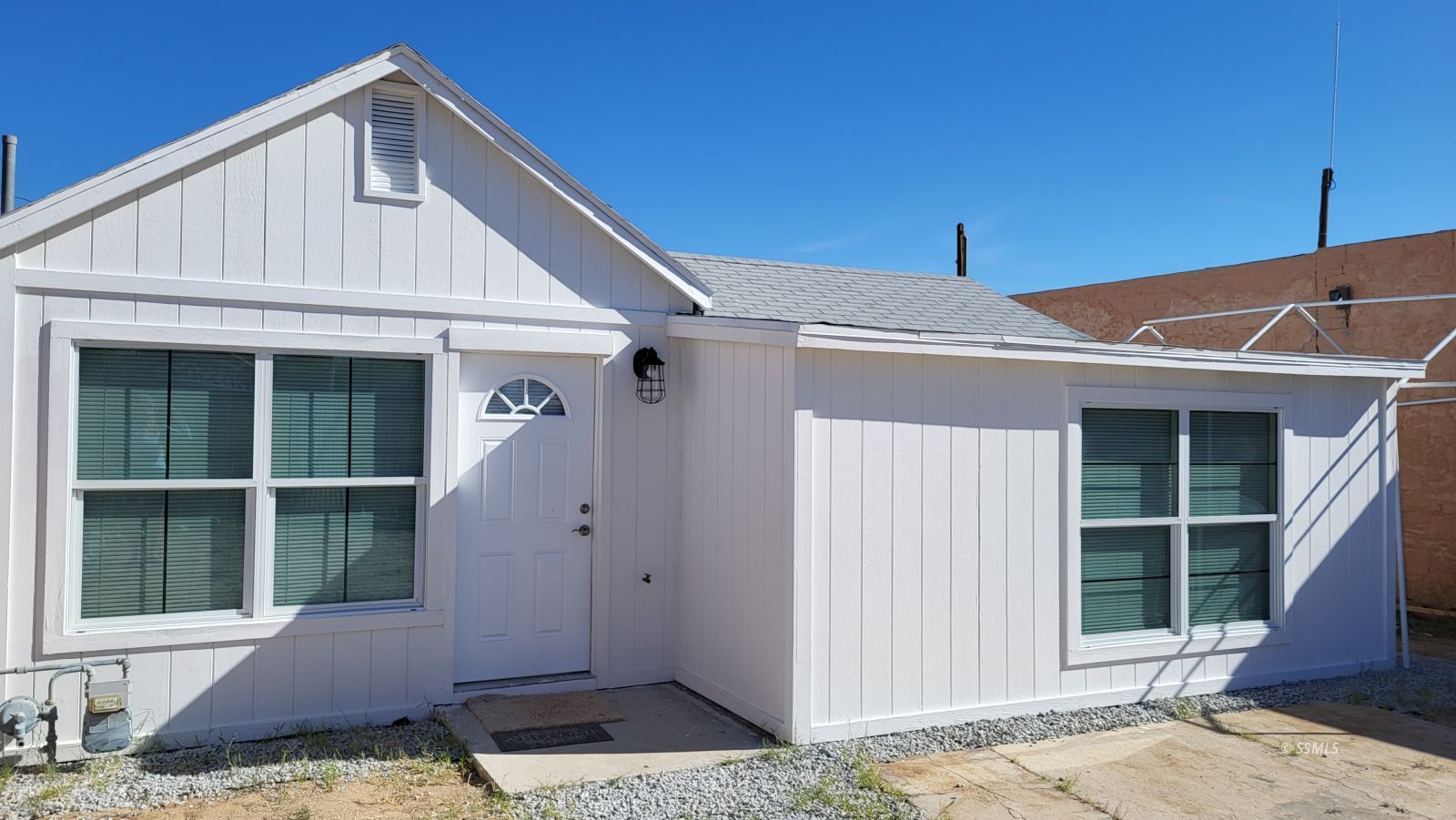 6616 West Inyokern Road Inyokern, CA 93527 - Photo 2 of 22