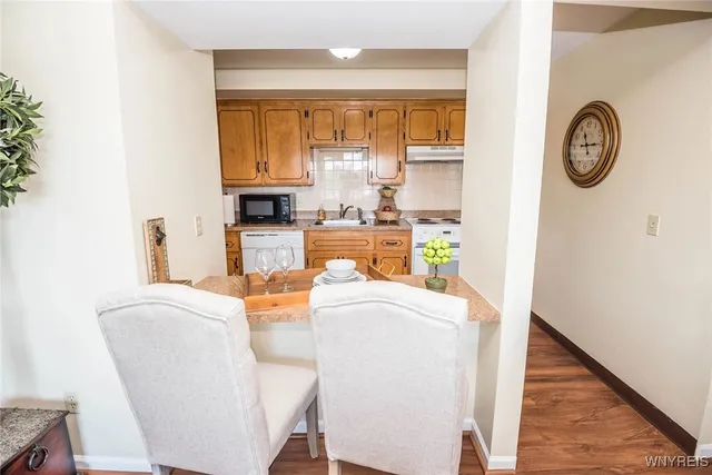 $1,440 | 1968 Sheridan Drive, Buffalo, NY 14223