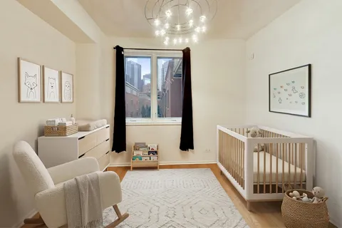 $1,450,000 | 484 North Canal Street, Chicago, IL 60654