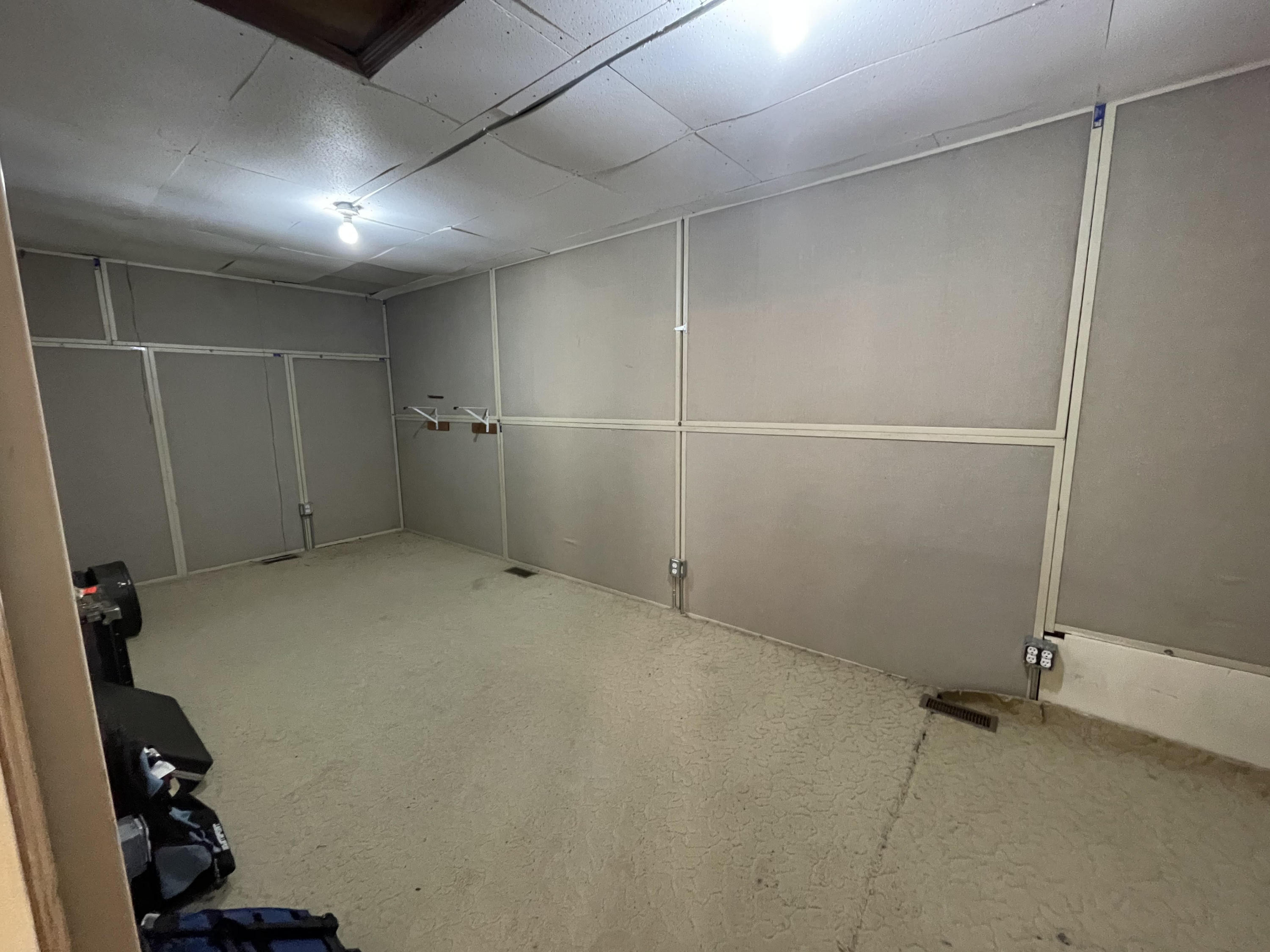 110 Taylor Road Oak Ridge, TN 37830 - Photo 31 of 40 Sound Proofing Walls in Studio