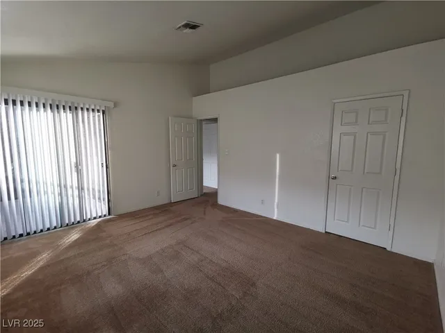 $1,270 | 5026 South Rainbow Boulevard, Unit 203, Las Vegas, NV 89118