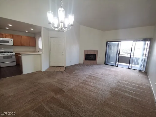 $1,270 | 5026 South Rainbow Boulevard, Unit 203, Las Vegas, NV 89118