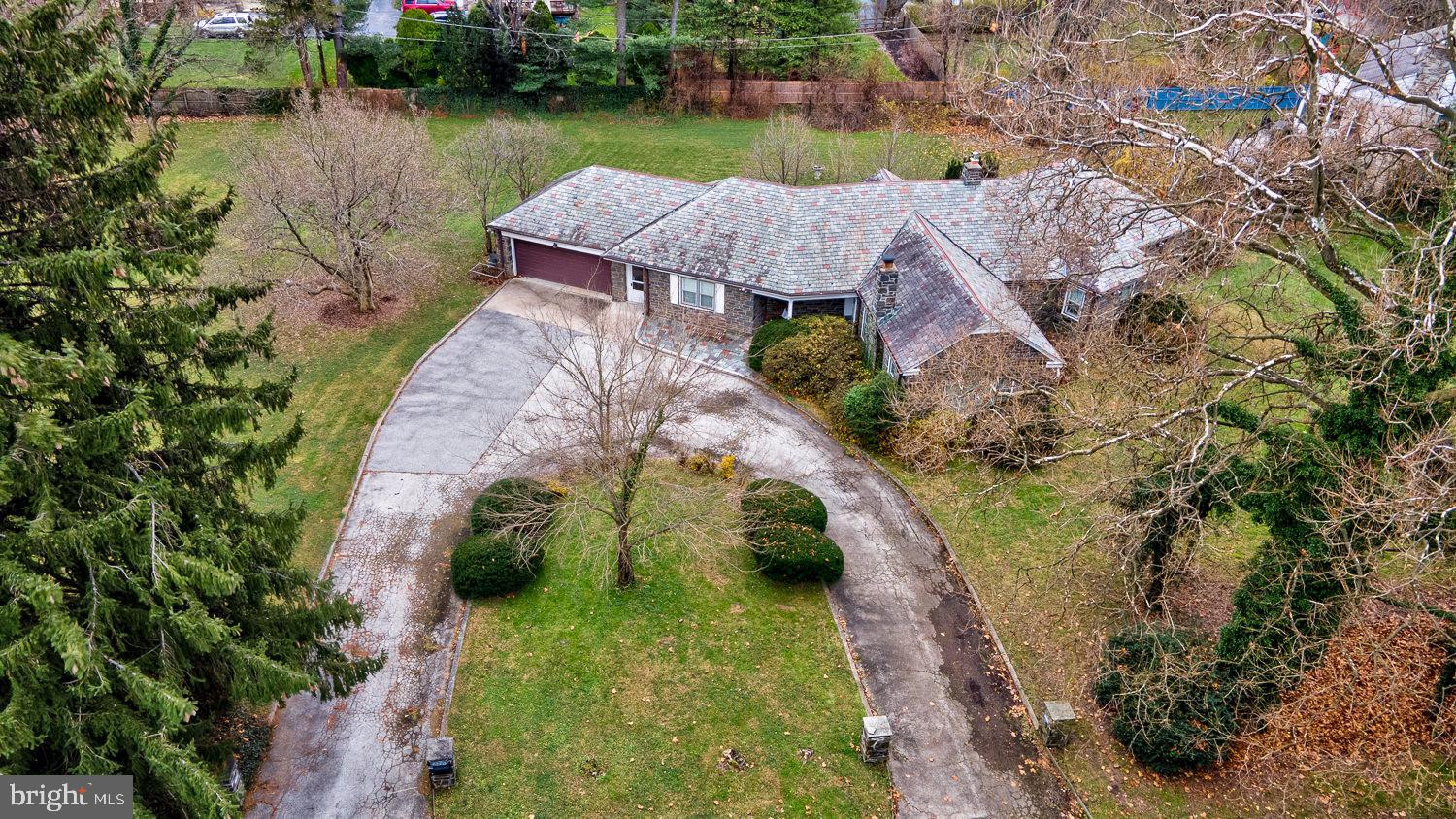 525 Clothier Road Wynnewood, PA 19096 - Photo 3 of 32