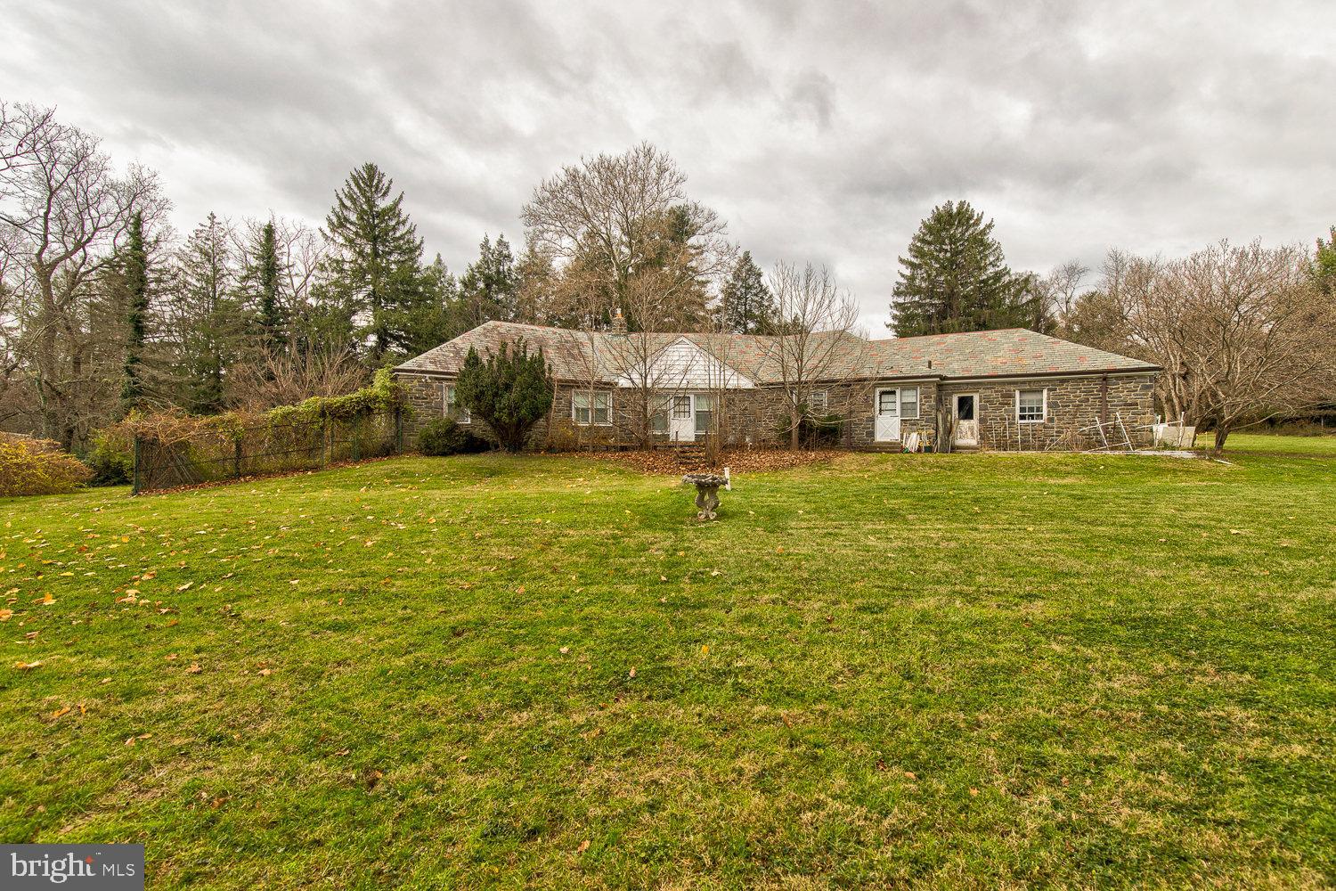 525 Clothier Road Wynnewood, PA 19096 - Photo 8 of 32