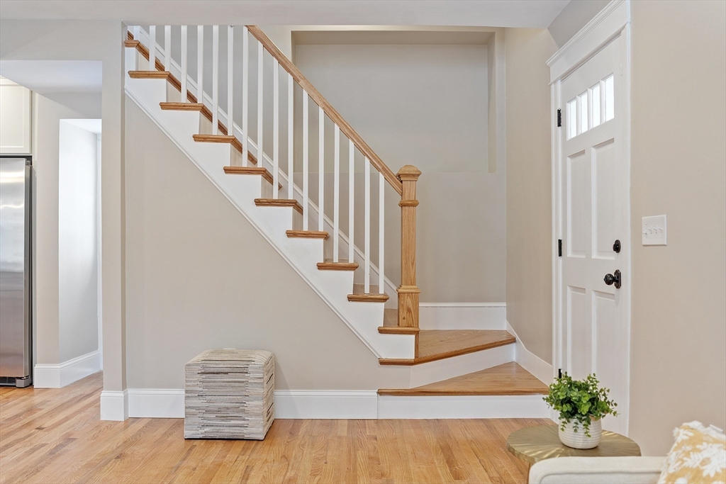 130 Beverly Road Worcester, MA 01605 - Photo 12 of 29