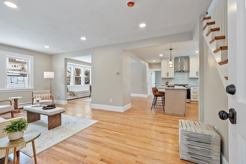 130 Beverly Road Worcester, MA 01605 - Photo 17 of 29