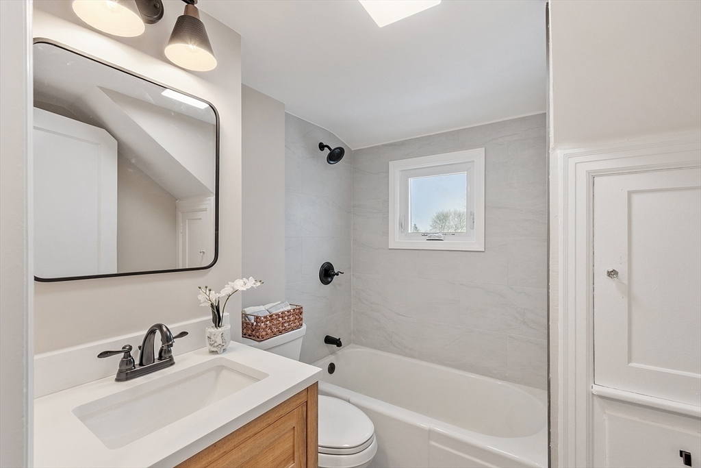 130 Beverly Road Worcester, MA 01605 - Photo 27 of 29