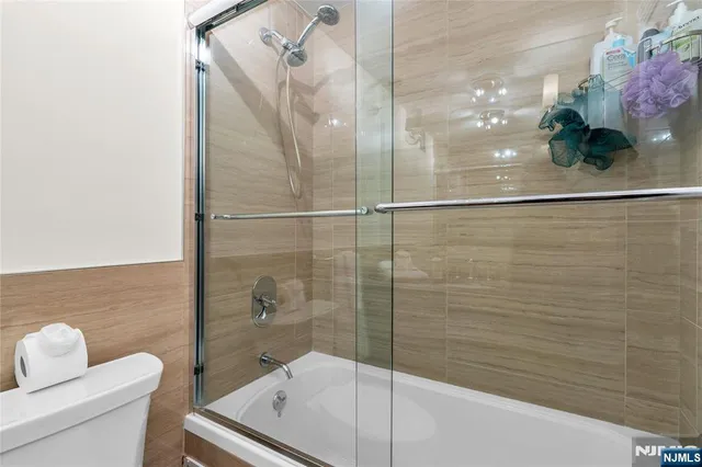 $450,000 | 200 Winston Drive, Unit 1711, Cliffside Park, NJ 07010