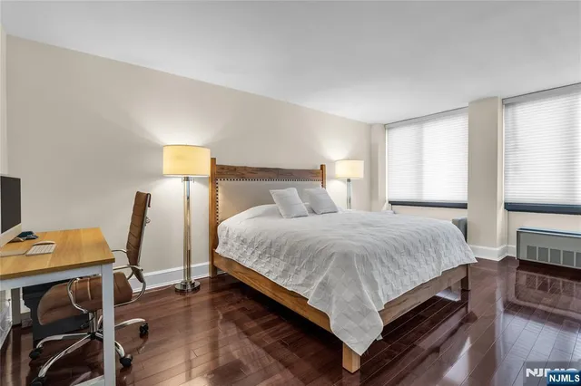 $450,000 | 200 Winston Drive, Unit 1711, Cliffside Park, NJ 07010