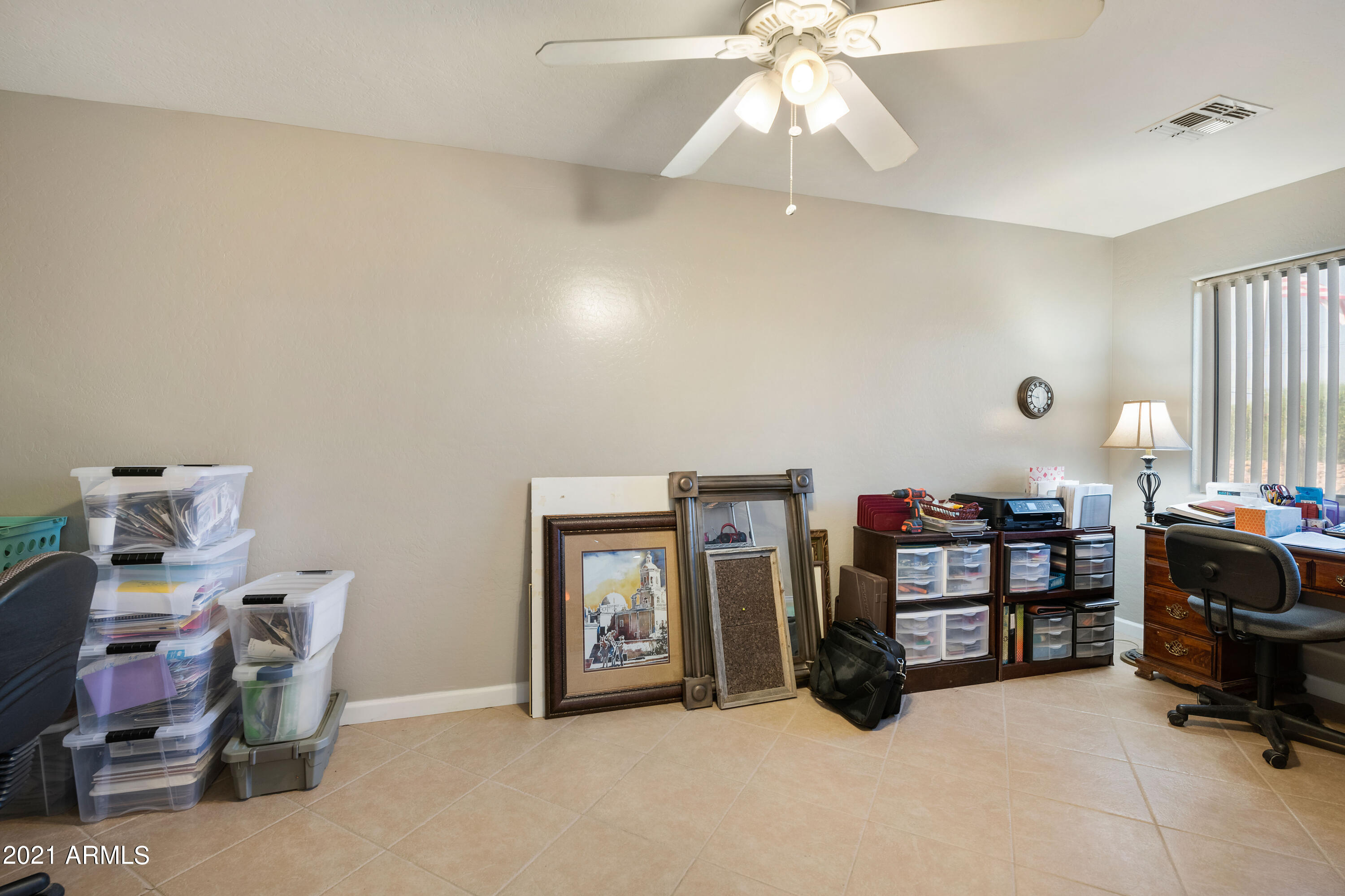 885 North Roadrunner Road Apache Junction, AZ 85119 - Photo 17 of 41 VLT_6551