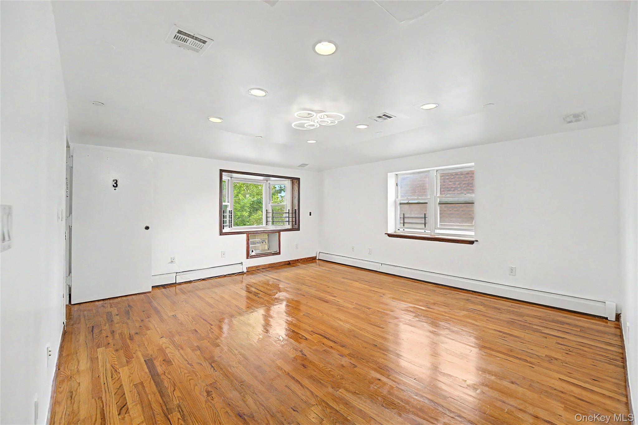102-42 86th Road Queens, NY 11418 - Photo 9 of 15