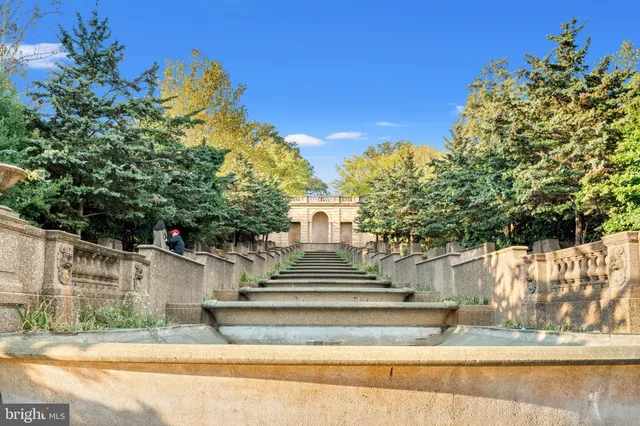 a view of a city street