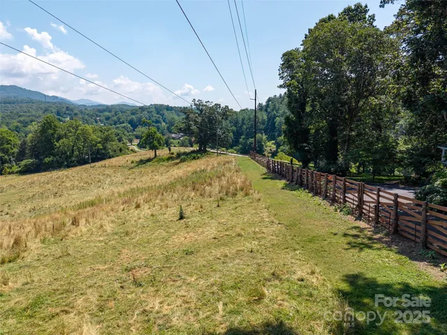 $275,000 | 0 Summer Breeze Drive, Clyde, NC 28721