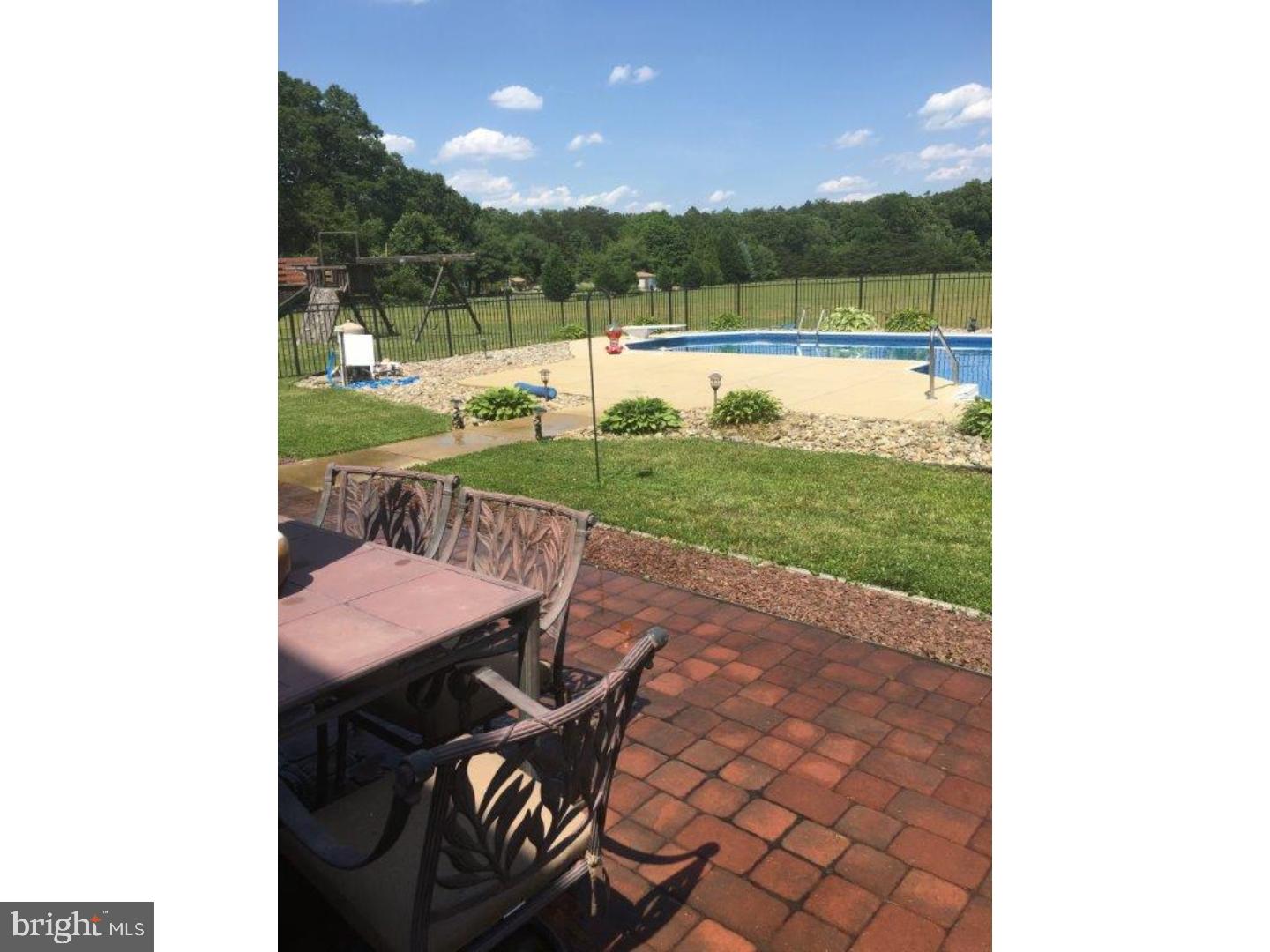 192 Stokes Road Shamong, NJ 08088 - Photo 25 of 25 Patio