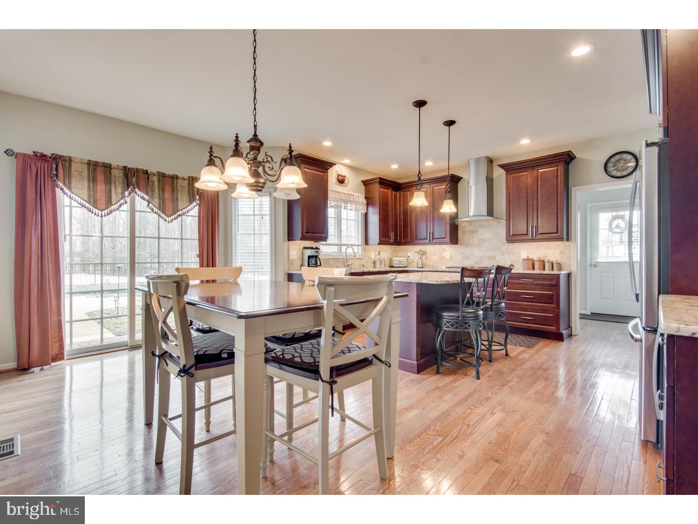 192 Stokes Road Shamong, NJ 08088 - Photo 8 of 25 Kitchen