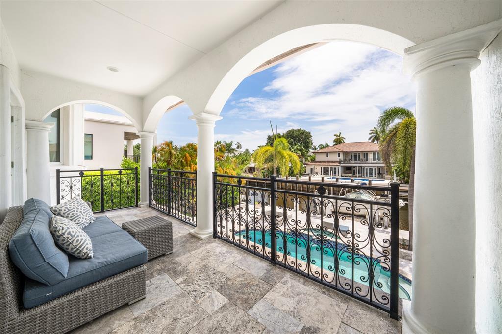 438 Coconut Isle Drive Fort Lauderdale, FL 33301 - Photo 14 of 33