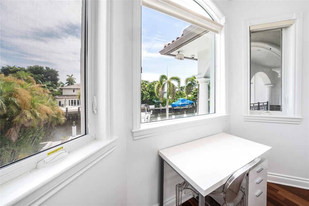 438 Coconut Isle Drive Fort Lauderdale, FL 33301 - Photo 19 of 33