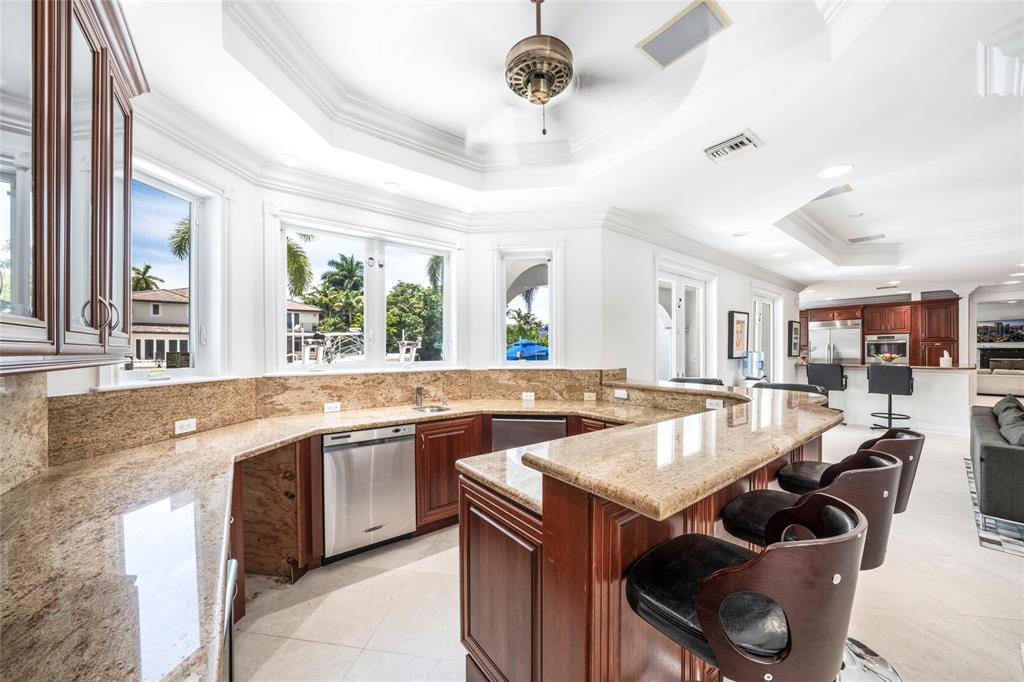 438 Coconut Isle Drive Fort Lauderdale, FL 33301 - Photo 10 of 33