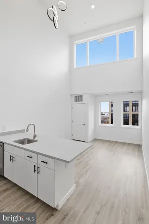$3,000 | 915 North Broad Street, Unit 601, Philadelphia, PA 19123