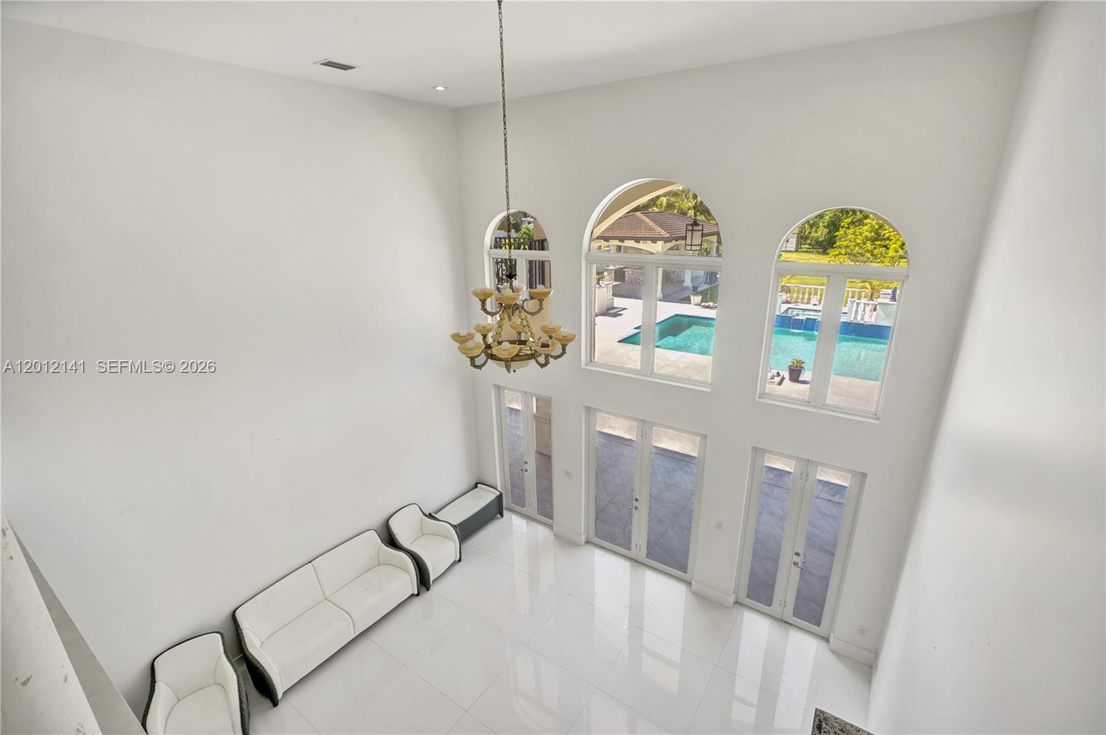 12401 Southwest 45th Street Miami, FL 33175 - Photo 31 of 79 Volume Ceiling