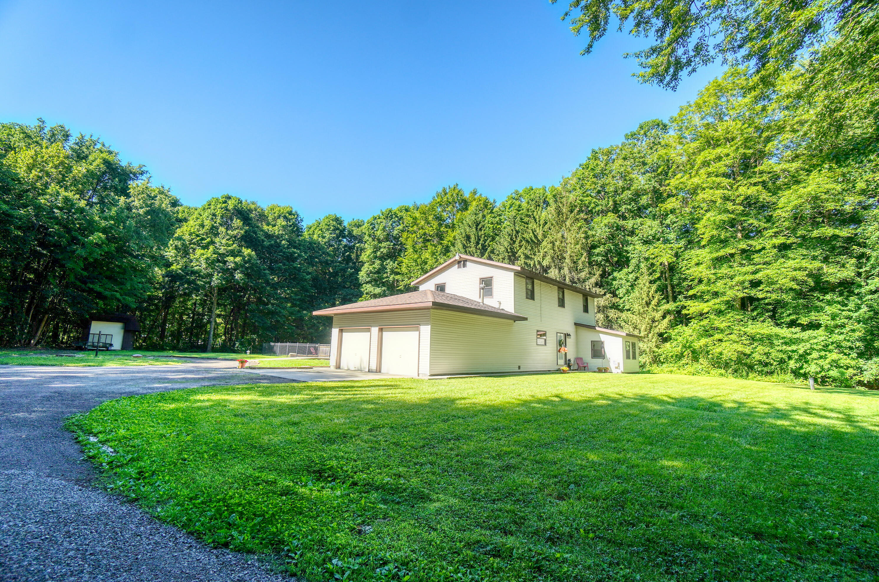 1725 Irvin Road Lima, OH 45807 - Photo 8 of 48 010