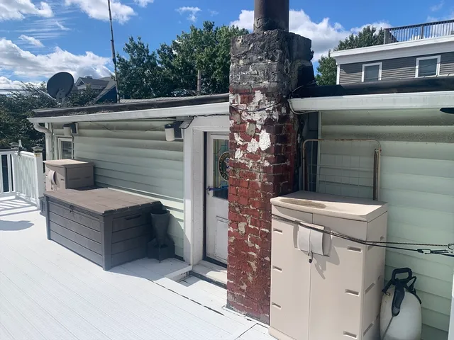 $900,000 | 15 Russell Street, Boston, MA 02129