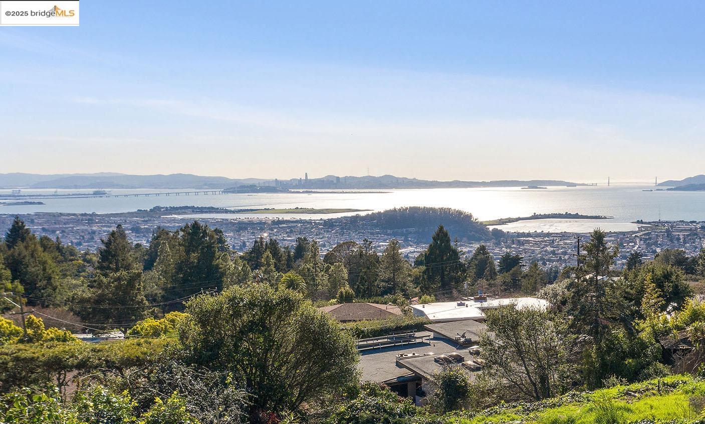 7788 Moeser Lane El Cerrito, CA 94530 - Photo 16 of 25