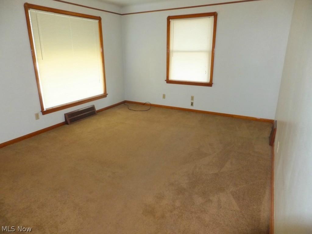 5406 Ackley Road Parma, OH 44129 - Photo 2 of 15