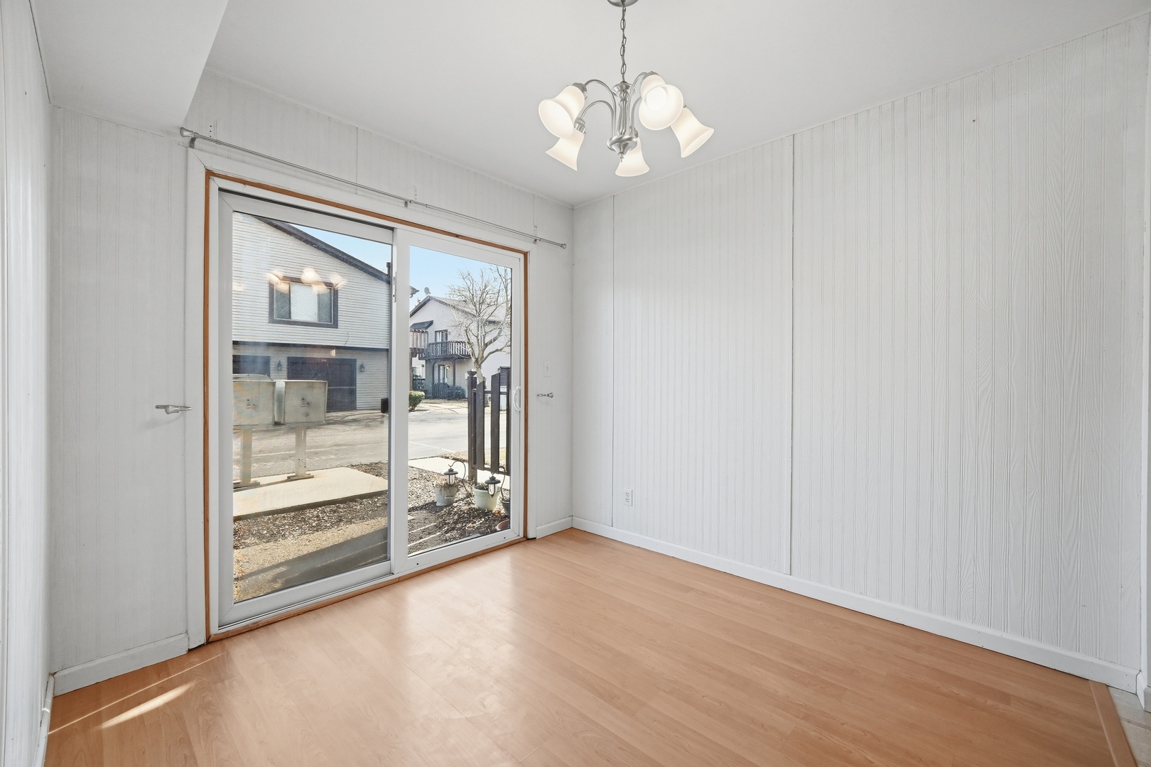 1729 Cedarbrook Court Sycamore, IL 60178 - Photo 19 of 36